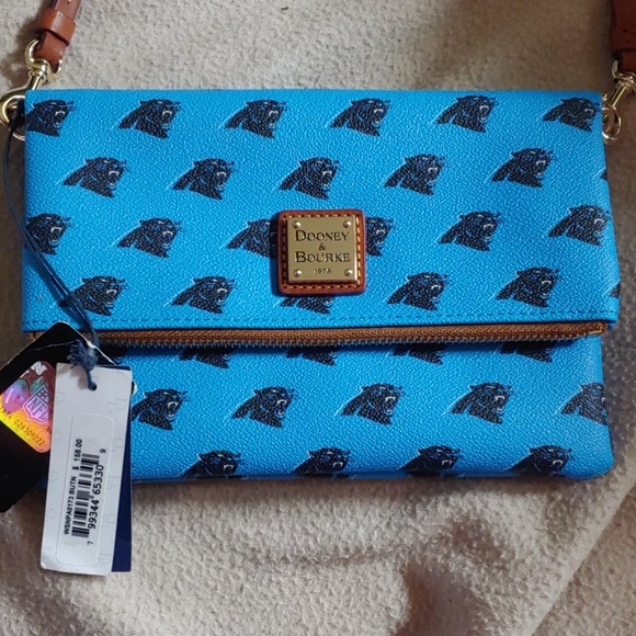 Dooney and Bourke - Picture 4 of 4